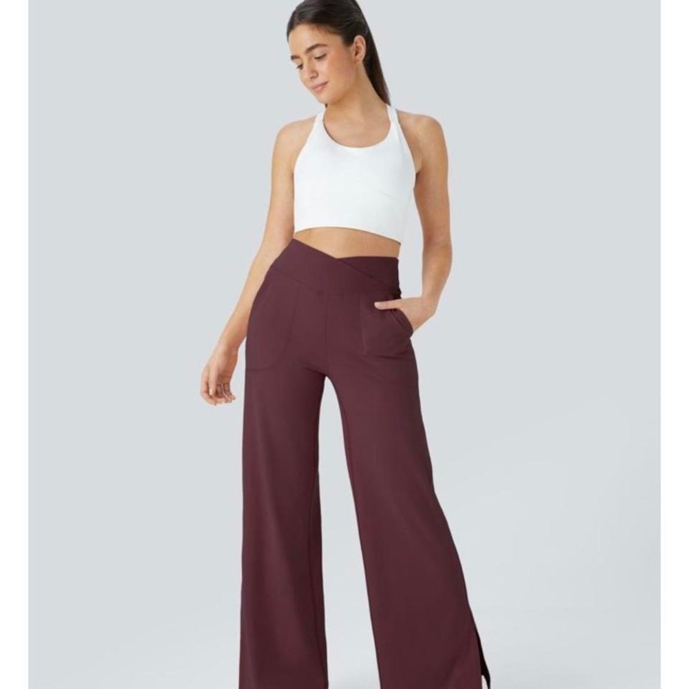 Halara Burgandy High-waisted wide-leg pants with side slit pockets Sz XS